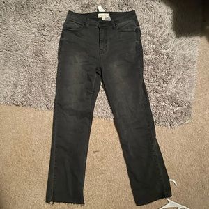 Black straight leg jeans midrise